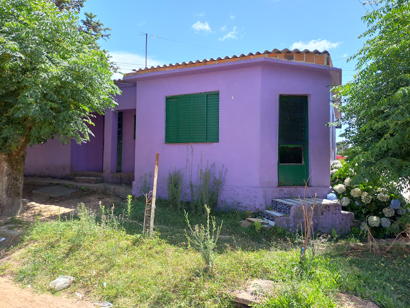 Casa de Alvenaria no Bairro Lomba