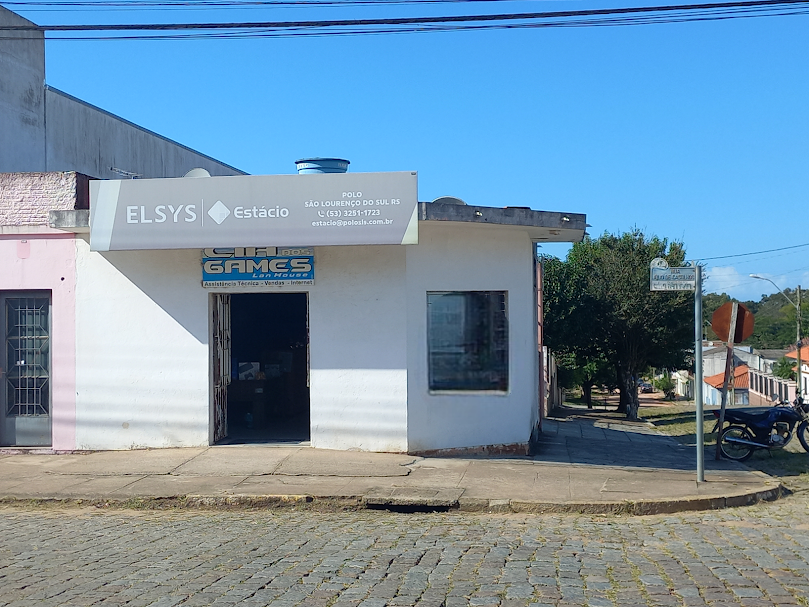 Prédio Comercial e Residencial