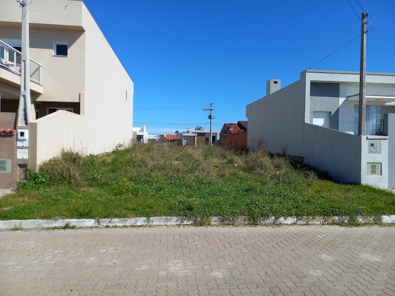 Terreno no Loteamento Campos Verdes
