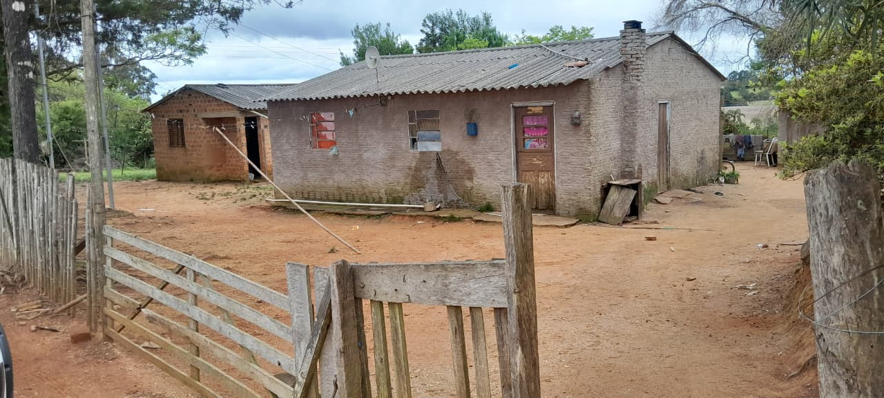 1,5 Hectares de terras com Benfeitorias em Quevedos